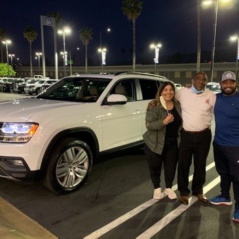 CardinaleWay Volkswagen - Jairo you rock! - Oil Change Stations Near Me - Corona, California CardinaleWay Volkswagen - Jairo you rock! - Oil Change Stations Near Me - Corona, California