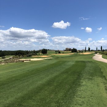 Bella Collina Club - Hole 4 - Venues & Event Spaces Near Me - Montverde, Florida