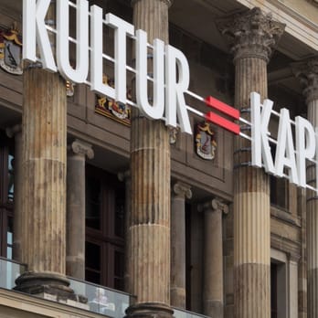 Schloss-Arkaden - kulturpolitisch stimmt die Gleichung; optisch gefällt mir das am Schlossportal gar nicht - Shopping Centers Near Me - Braunschweig, NI Schloss-Arkaden - kulturpolitisch stimmt die Gleichung; optisch gefällt mir das am Schlossportal gar nicht - Shopping Centers Near Me - Braunschweig, NI