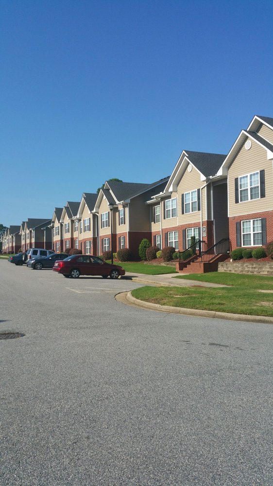 ANTHONY ARMS APARTMENTS 1692 Anthony Rd, Macon, Apartments