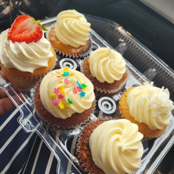 Ladyfingers Cakes - Bakeries Near Me - San Leandro, California Ladyfingers Cakes - Bakeries Near Me - San Leandro, California