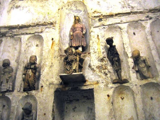 Catacombe dei Cappuccini di Palermo by null