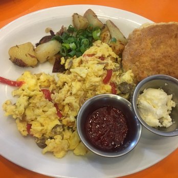 Jelly - The Hill Side Scramble with chicken apple sausage - New American Near Me - Denver, Colorado Jelly - The Hill Side Scramble with chicken apple sausage - New American Near Me - Denver, Colorado