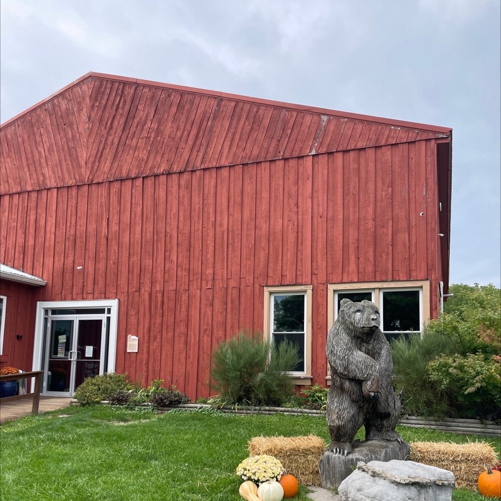 Bagley's Poplar Ridge Vineyards, Hector Roadtrippers