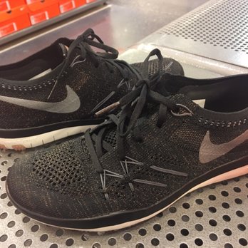 nike gonzales outlet