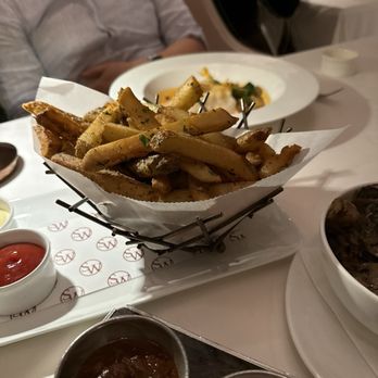 SW Steakhouse - Parmesan fries - Steakhouses Near Me - Las Vegas, Nevada SW Steakhouse - Parmesan fries - Steakhouses Near Me - Las Vegas, Nevada