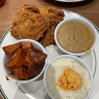 Fixins Soul Kitchen - Smothered chicken (gravy on the side), candied yams, cheese grits. - Soul Food Near Me - Tulsa, Oklahoma