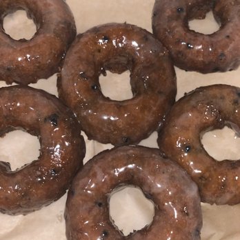 M & M Donuts - Blueberry donuts - Donuts Near Me - Anaheim, California