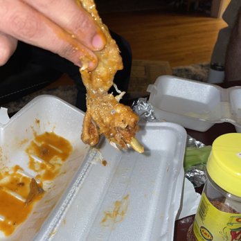 Zein's Pizza Wings and Subs - Pizza Near Me - Clearwater, Florida