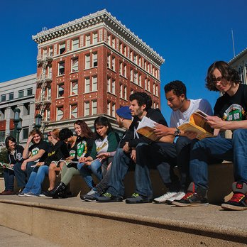 Oaksterdam University - Semester students gathered outside Oakland City Hall, California, USA.
Circa 2017 - Colleges & Universities Near Me - Oakland, California Oaksterdam University - Semester students gathered outside Oakland City Hall, California, USA.
Circa 2017 - Colleges & Universities Near Me - Oakland, California