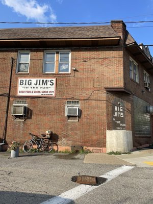 Big Jim's in the Run by null