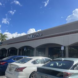 FedEx Office Print & Ship Center
