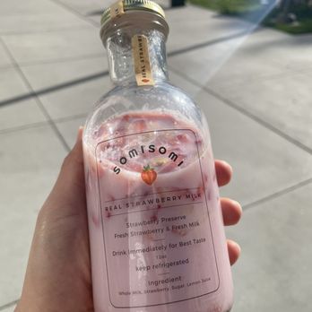 Somisomi - Fresh strawberry milk - Desserts Near Me - Cupertino, California Somisomi - Fresh strawberry milk - Desserts Near Me - Cupertino, California