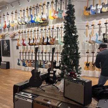 Chicago Music Exchange - Musical Instruments & Teachers Near Me - Chicago, Illinois Chicago Music Exchange - Musical Instruments & Teachers Near Me - Chicago, Illinois