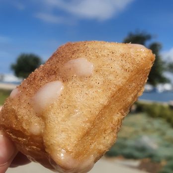 Lighthouse - Beneigt - Breakfast & Brunch Near Me - Newport Beach, California