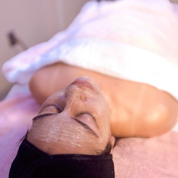 Alinea Esthetic - Estheticians Near Me - Friendswood, Texas Alinea Esthetic - Estheticians Near Me - Friendswood, Texas