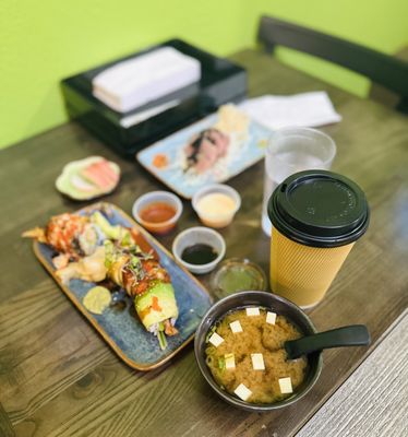 Yoma Cafe - Japanese Bento Box, Sushi rolls, Sandwiches, Snacks and boba Drinks by null