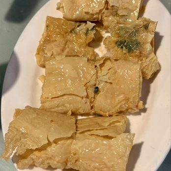 Dynasty Garden - Dry Beancurd w/Prawn & Combination (鮮蝦腐皮卷); IG: @katzlundell - Dim Sum Near Me - Modesto, California Dynasty Garden - Dry Beancurd w/Prawn & Combination (鮮蝦腐皮卷); IG: @katzlundell - Dim Sum Near Me - Modesto, California