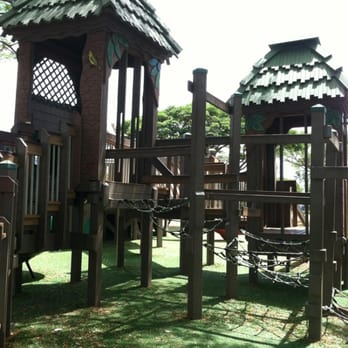 Aikahi Elementary School Playground - Playgrounds Near Me - Kailua, Hawaii