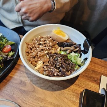 JINYA Ramen Bar - Royal Oak - Chicken poke bowl - Ramen Near Me - Royal Oak, Michigan JINYA Ramen Bar - Royal Oak - Chicken poke bowl - Ramen Near Me - Royal Oak, Michigan
