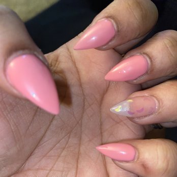 Diva Nails Spa - Not even 5 days after this was done. - Nail Salons Near Me - Lakewood, Washington Diva Nails Spa - Not even 5 days after this was done. - Nail Salons Near Me - Lakewood, Washington