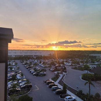 Great Wolf Lodge - View from the room sunset. - Water Parks Near Me - Naples, Florida