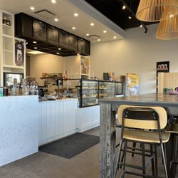 Good Earth Coffeehouse - Main counter