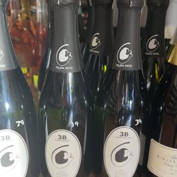 Pearl Wine Company - Pato's 3B Blanc de Blancs prices at 2x what competitors are charging less than a few miles away. What a ripoff.