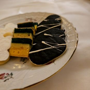 Torrisi - Free Italian cookies almost as their form of petit fours. A fun touch - Italian Near Me - New York, New York