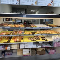 Grand Donuts - Westinghouse Rd - June 2025 (Get the blueberry cake and the buttermilk old-fashioned and thank me later)