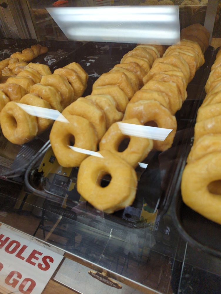 ALG DONUTS Updated September 2024 47 Glenn Way Dr, Eupora