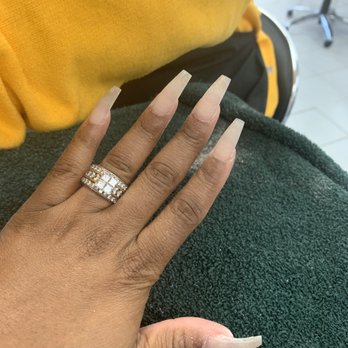 V Nails & Spa - This is right after she only filled my nails & hand filed! - Nail Salons Near Me - Anaheim, California V Nails & Spa - This is right after she only filled my nails & hand filed! - Nail Salons Near Me - Anaheim, California