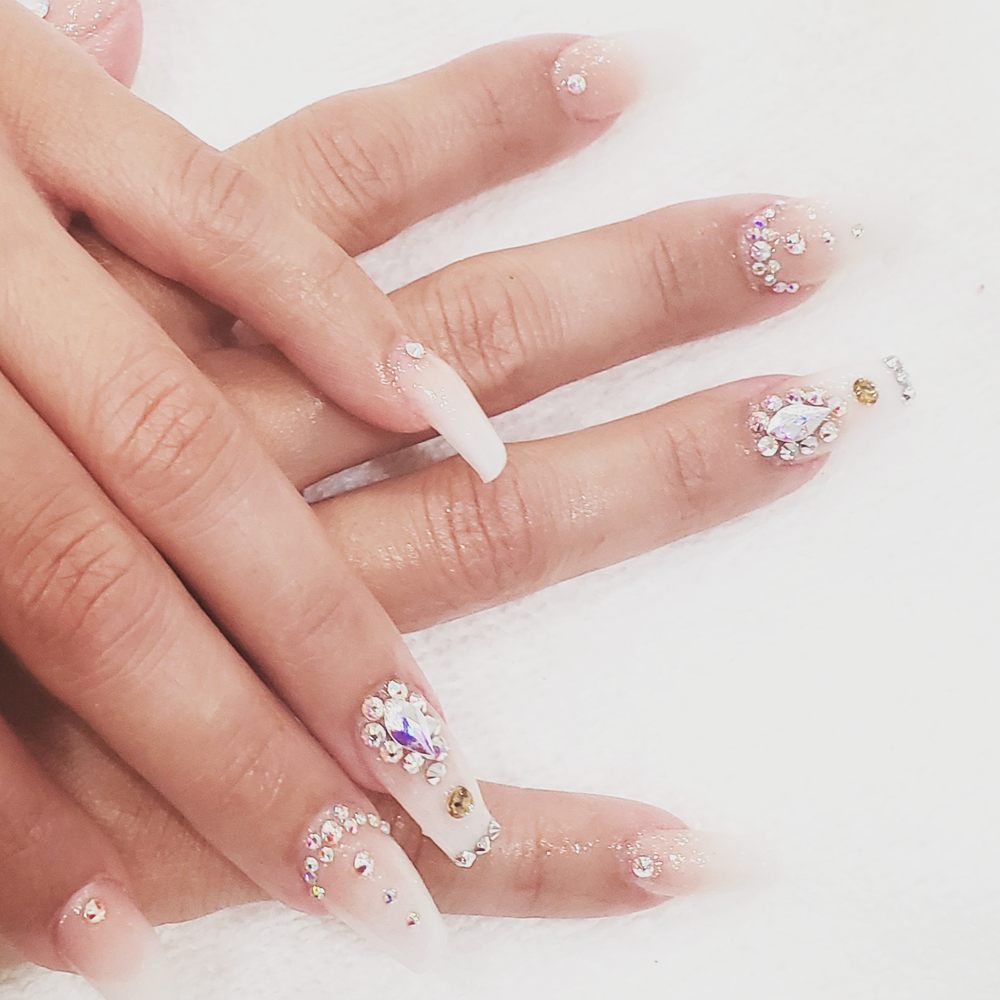 HELLO NAILS & SPA 132 Photos & 82 Reviews Nail Salons 17080