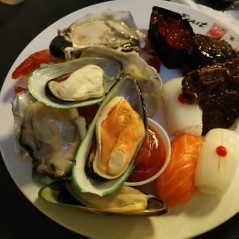 Feast Buffet - Muscles, oysters, salmon sushi, big clam sushi, korean beef with bone, and shrimp. - Buffets Near Me - Renton, Washington Feast Buffet - Muscles, oysters, salmon sushi, big clam sushi, korean beef with bone, and shrimp. - Buffets Near Me - Renton, Washington