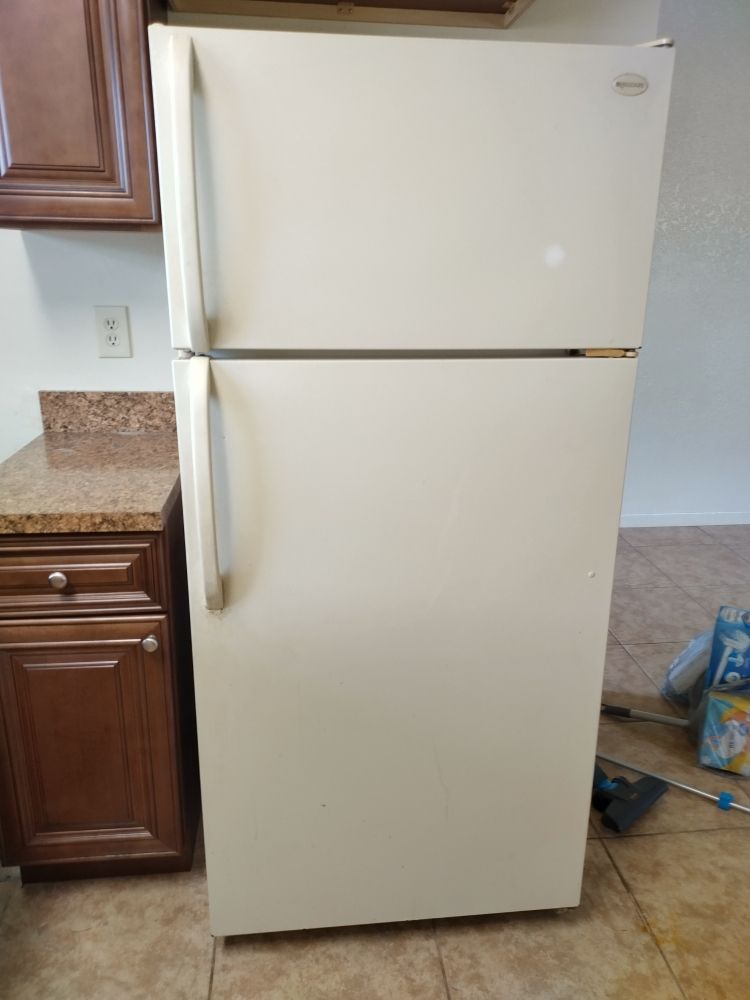 LIZ’S CLEANING SERVICE’S Updated April 2024 Request a Quote 35