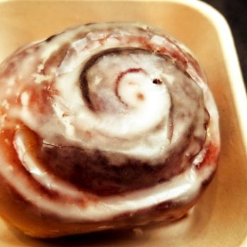Good Town Doughnuts - Vegan Cinnamon Roll- $5 Delicious!! 5 stars - Donuts Near Me - Costa Mesa, California Good Town Doughnuts - Vegan Cinnamon Roll- $5 Delicious!! 5 stars - Donuts Near Me - Costa Mesa, California