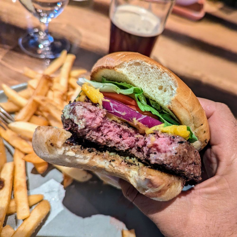 The West End Bistro Logo