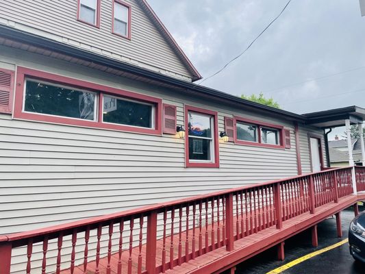 The GOAT Pub & Pie by null