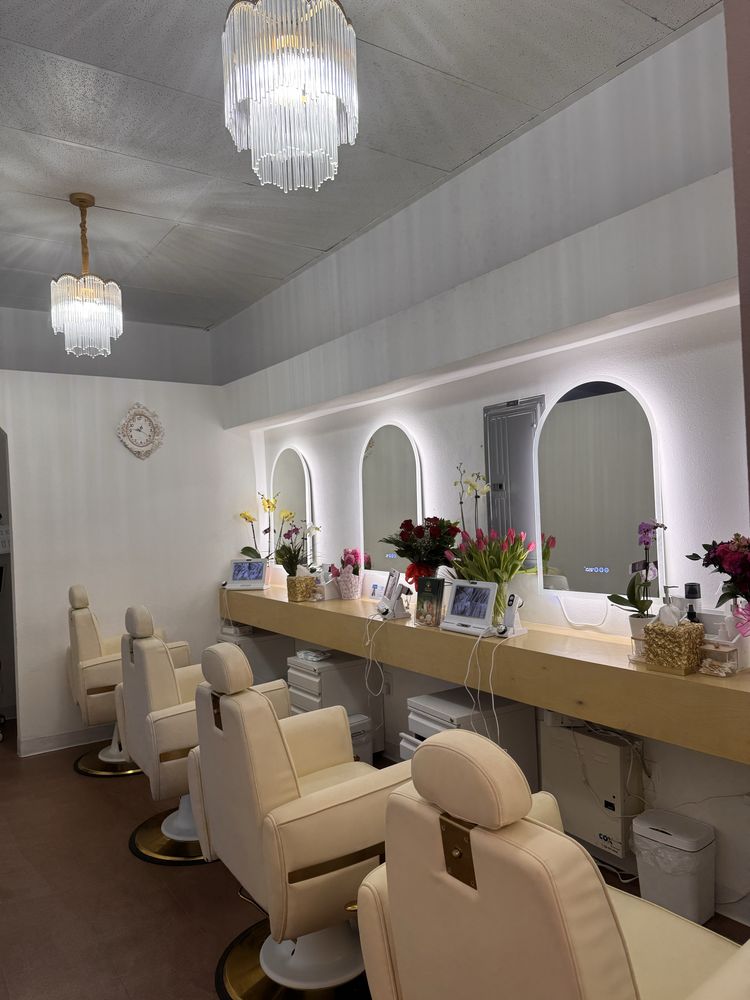 Dr Scalp Head Spa Logo