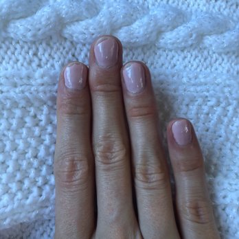 VIP Nails - Chipped mani the very same day - Nail Salons Near Me - Arlington Heights, Illinois