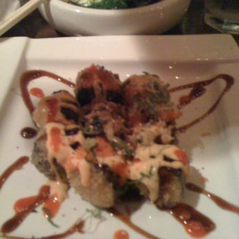 Domo - Firecracker roll - Sushi Bars Near Me - San Francisco, California