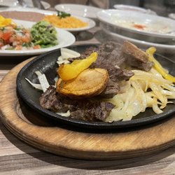 Anamia's Tex Mex - Fajitas