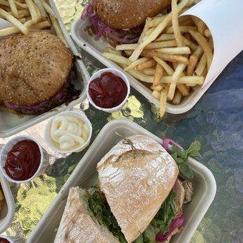 The Backyard - Wine Bars Near Me - Richmond, California