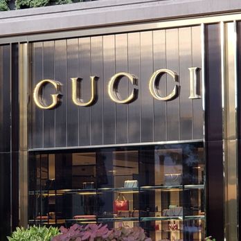 Gucci - FABULOUS GUCCI! - Men's Clothing Near Me - Bellevue, Washington Gucci - FABULOUS GUCCI! - Men's Clothing Near Me - Bellevue, Washington