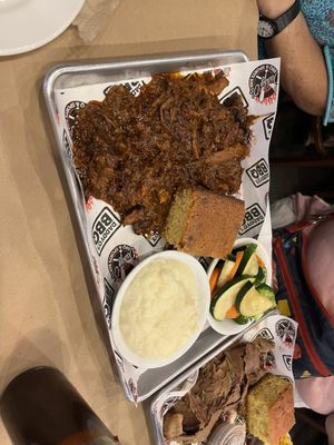 Daddy'Os BBQ & Sports Bar by null