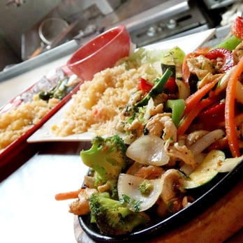 Roberto's Cantina - Mexican Near Me - Sunnyvale, California