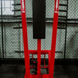 Legacy Barbell - Standing chest press