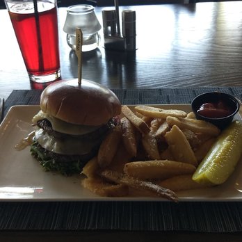 Rocky Gap Casino Resort - Wagyu Burger and steak fries with cranberry juice as a beverage for my lunch - Casinos Near Me - Flintstone, Maryland Rocky Gap Casino Resort - Wagyu Burger and steak fries with cranberry juice as a beverage for my lunch - Casinos Near Me - Flintstone, Maryland