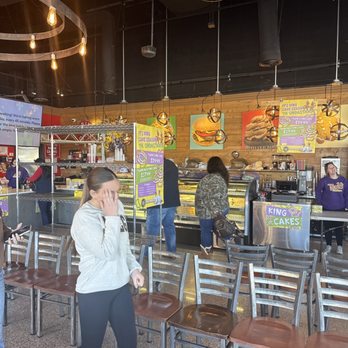 Twin's Burgers and Sweets - Here - Desserts Near Me - Lafayette, Louisiana Twin's Burgers and Sweets - Here - Desserts Near Me - Lafayette, Louisiana