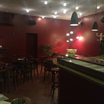 Bar Viu - Inside - Cocktail Bars Near Me - Barcelona, B